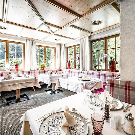 Hotel Vierjahreszeiten Hintertux Tux