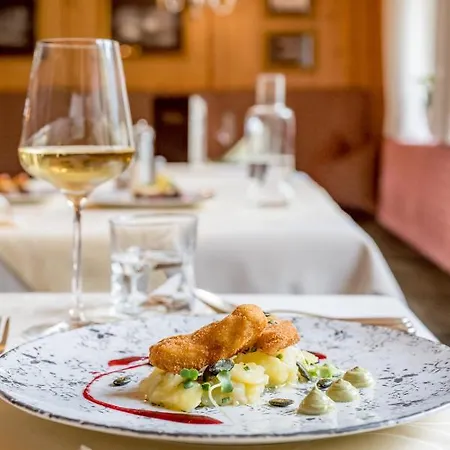 Vierjahreszeiten Hintertux 4*