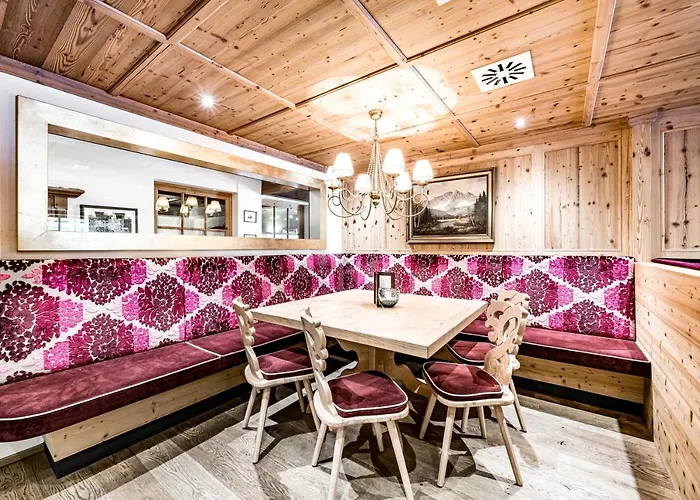 Vierjahreszeiten 4* トゥクス